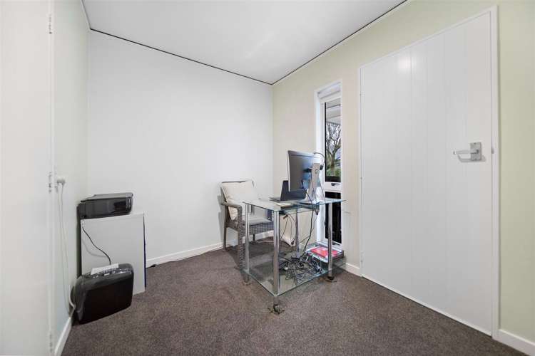 6 Kelvin Place Kelvin Heights_18