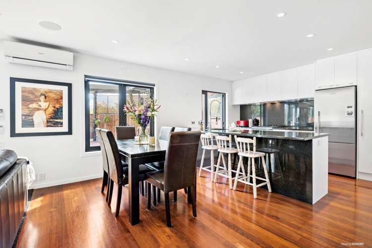 1/41 Lake Road Northcote_4