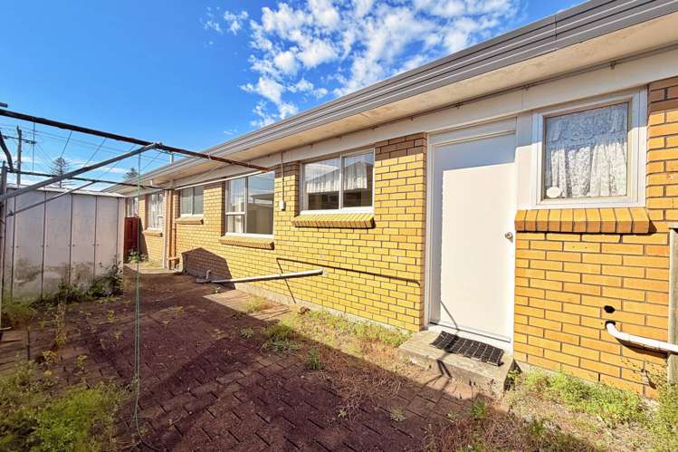 2/43 McIntyre Road Mangere Bridge_11