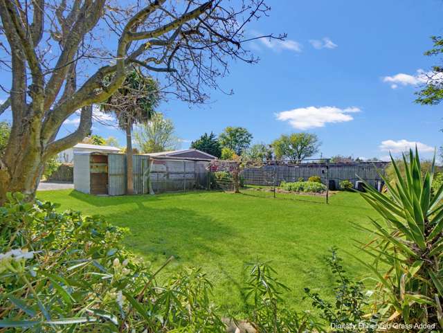 Studio, Workshop and Rural Views