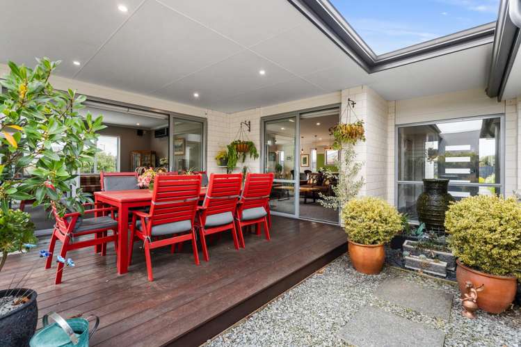 20 Sunline Avenue Lincoln_14