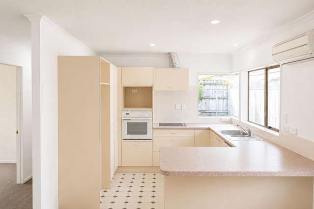 7c East Street Papakura_2