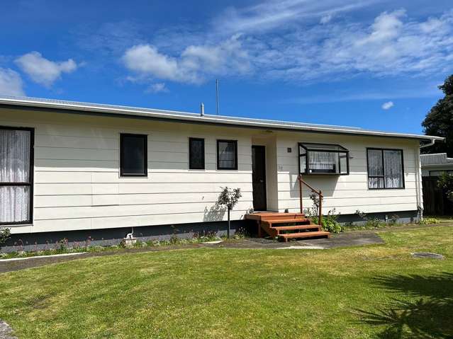 32 Sequoia Crescent Owhata_1