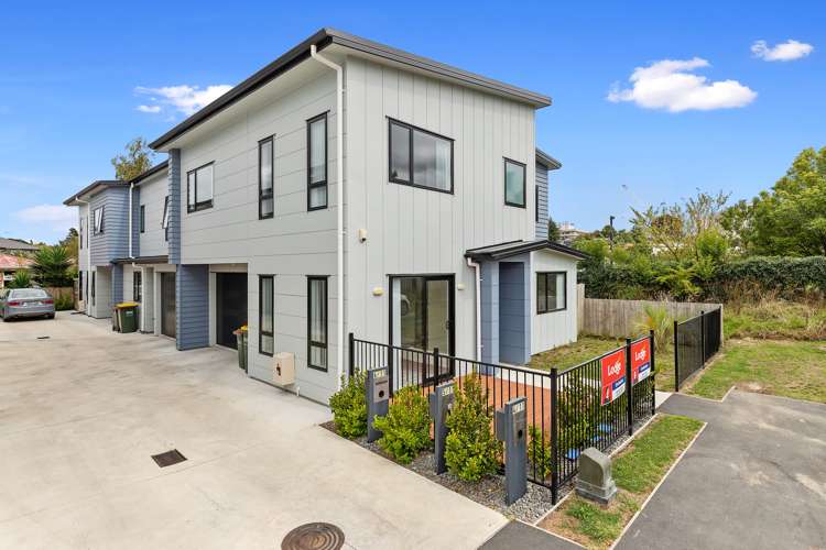 4/11 Gazeley Avenue Silverdale_10