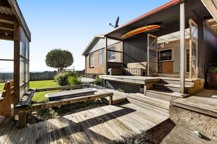 1606 South Road Oakura_1