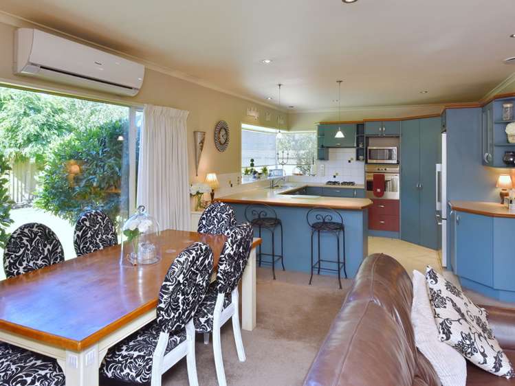 34 Woodhurst Drive Casebrook_11