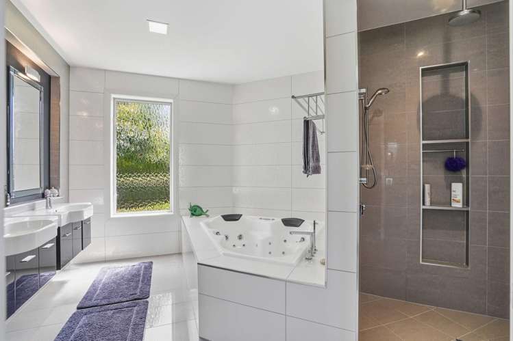 20 Ruru Avenue Otatara_28