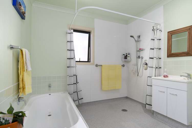 27b Manson Street Gate Pa_11