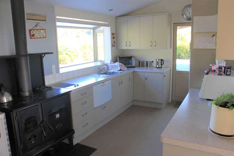 317 Blue Spur Road Hokitika_2