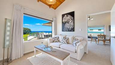400 Onemana Drive_1