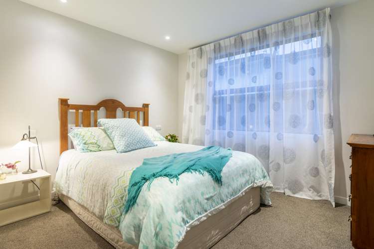 14 Eden Crescent Brookfield_4