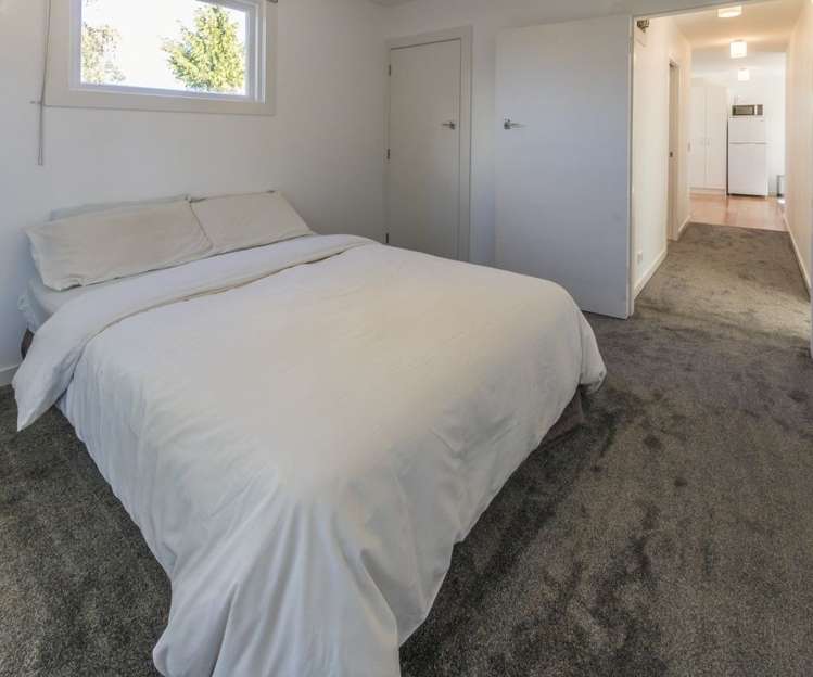 6 Frye Crescent Albert Town_15