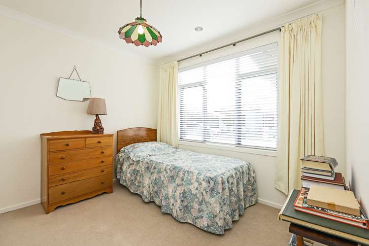 5 Mana Place Poraiti_7