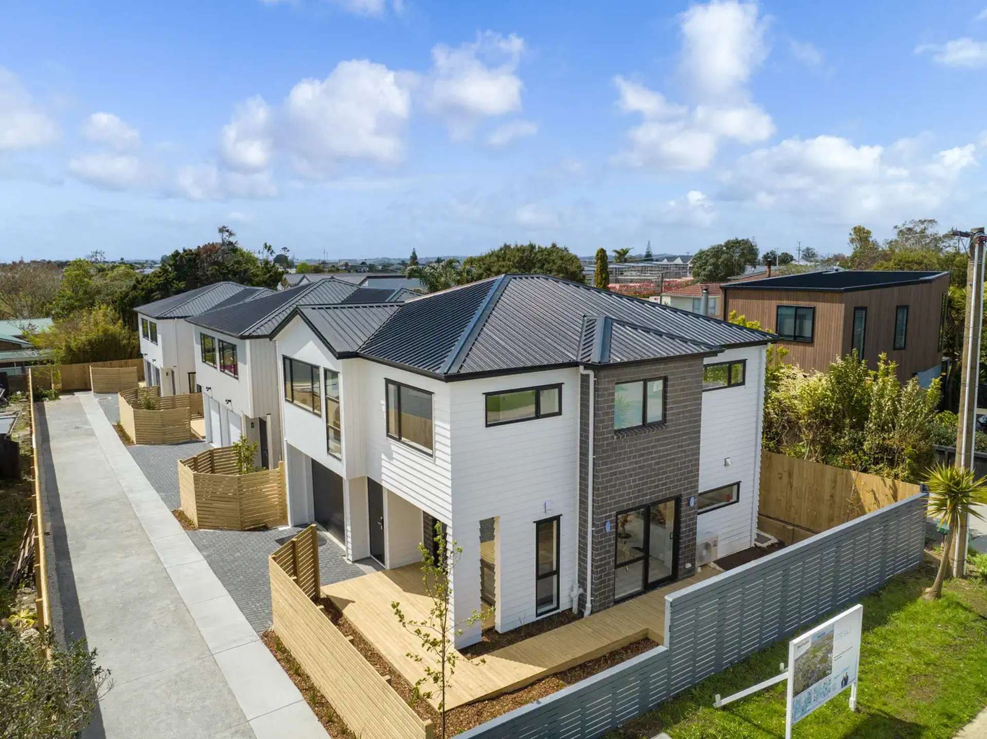 2/13 Renata Crescent Te Atatu Peninsula_0