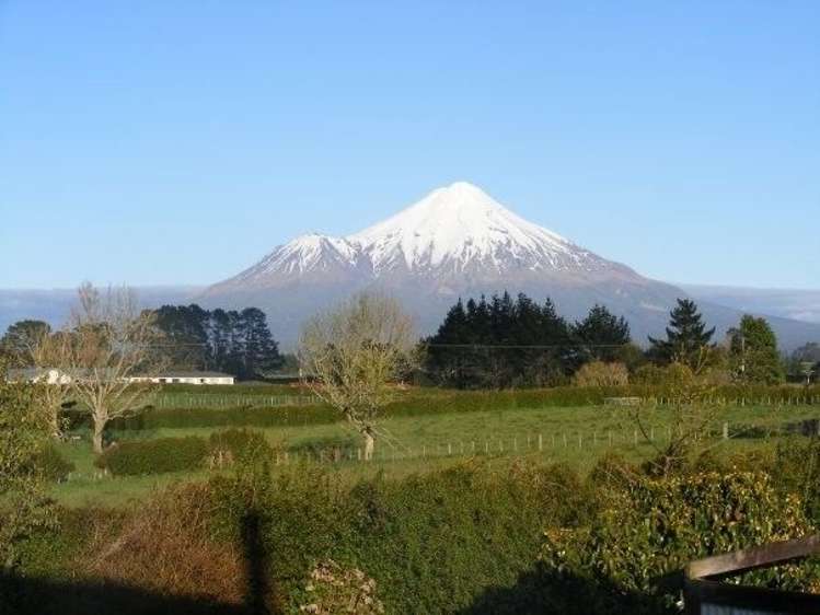 91 Hathaway Street Stratford_6