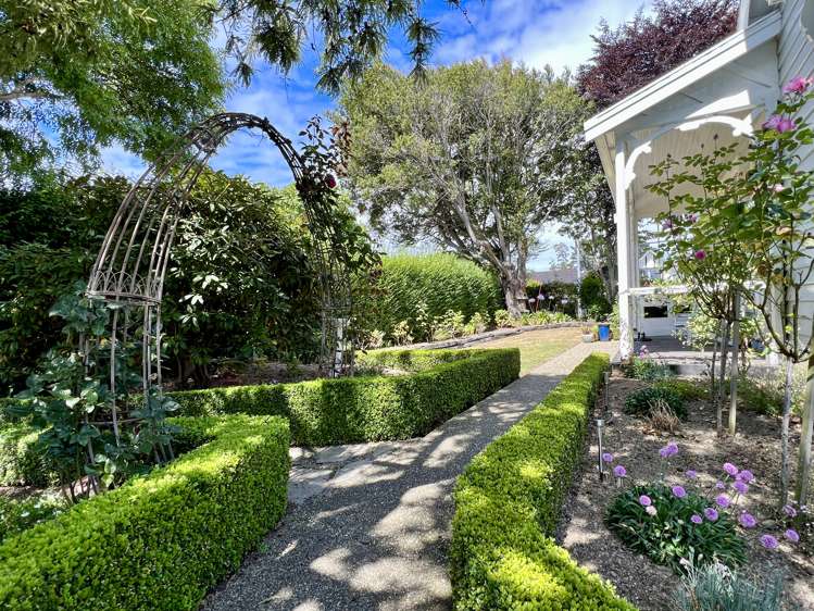 2 Grey Street Gladstone_17