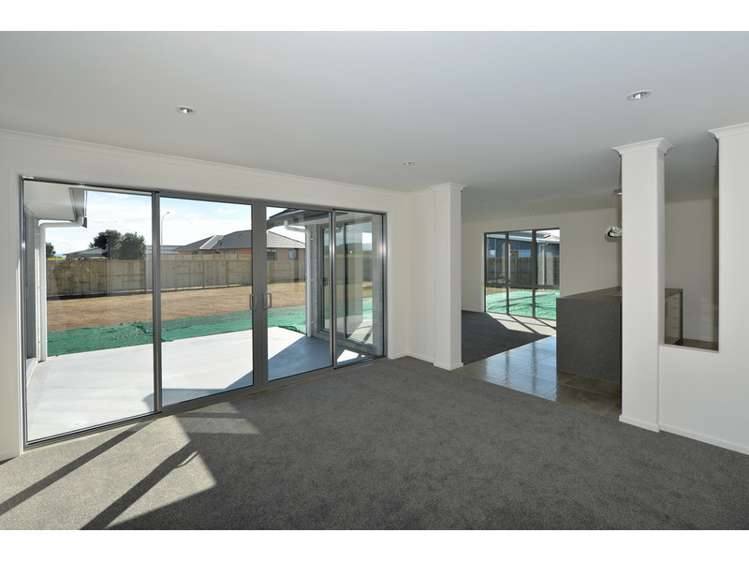 7 Pyle Road East One Tree Point_8