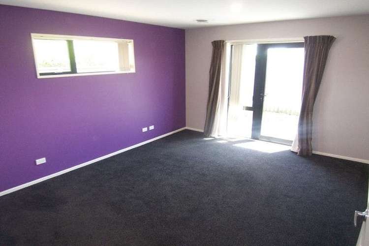 32 Shearwater Drive Woolston_3