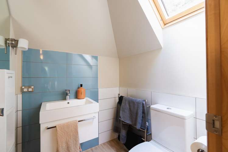 17 Moana Street Aramoana_24