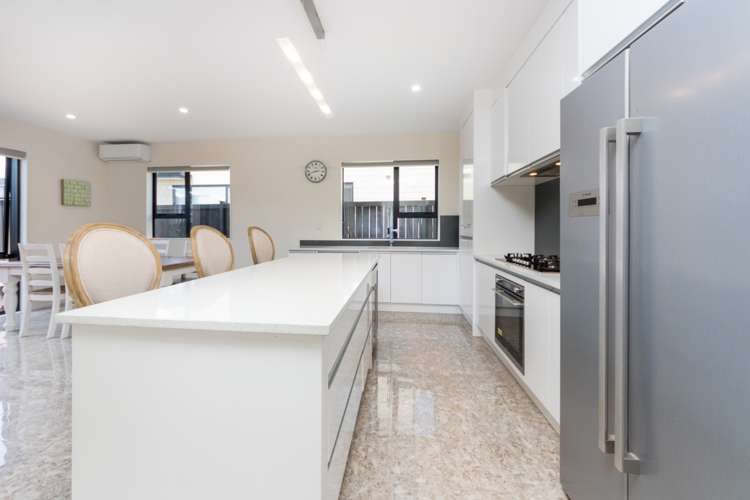 13 Ballyholey Drive Flat Bush_8