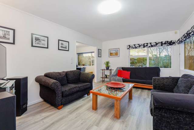 26 Squirrel Lane Browns Bay_2