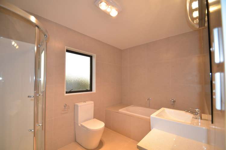 126 Hall Avenue Favona_8