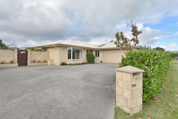 266 Southfield Drive Lincoln_1