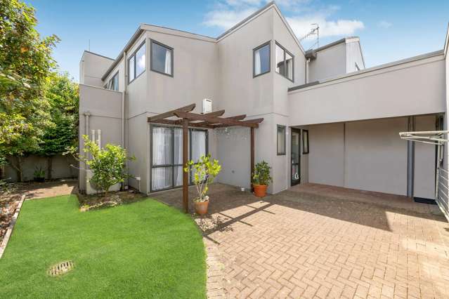 18 Faldo Drive Golflands_1