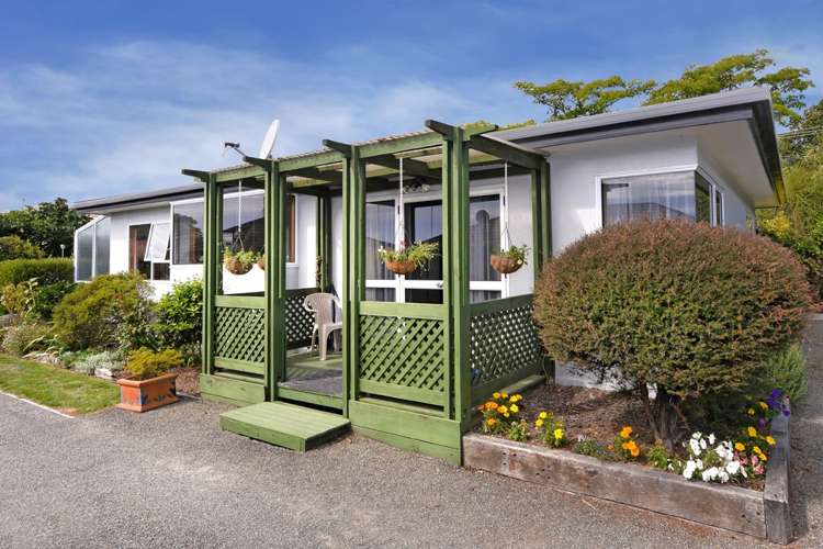 139 Saxton Road Stoke_14