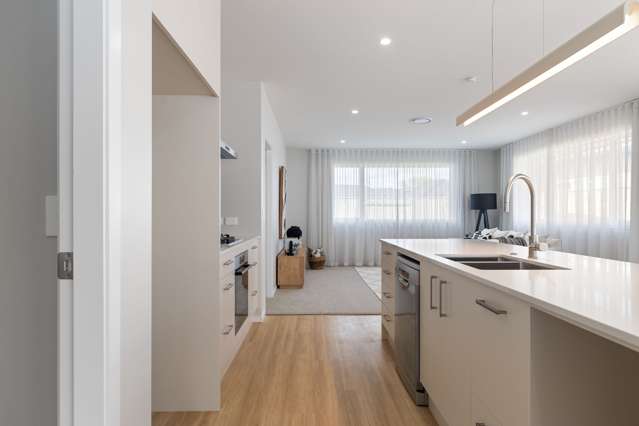 44 Solitude Crescent Kelvin Grove_2