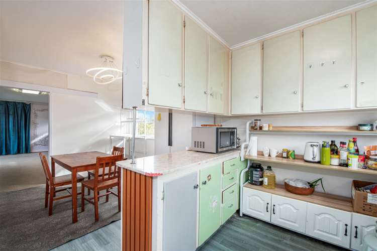 17 Chilcott Road Henderson_13