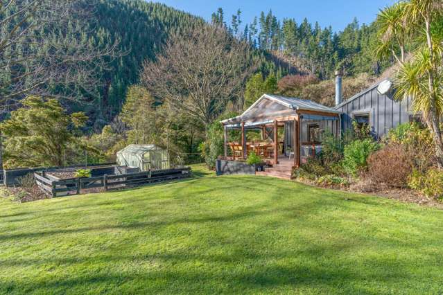 369 Lee Valley Road Brightwater_3