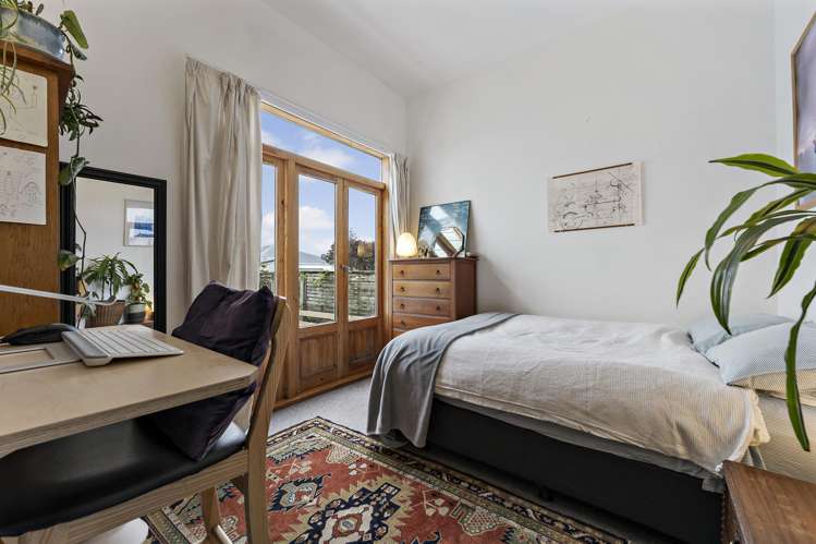 126 Austin Street Mount Victoria_13