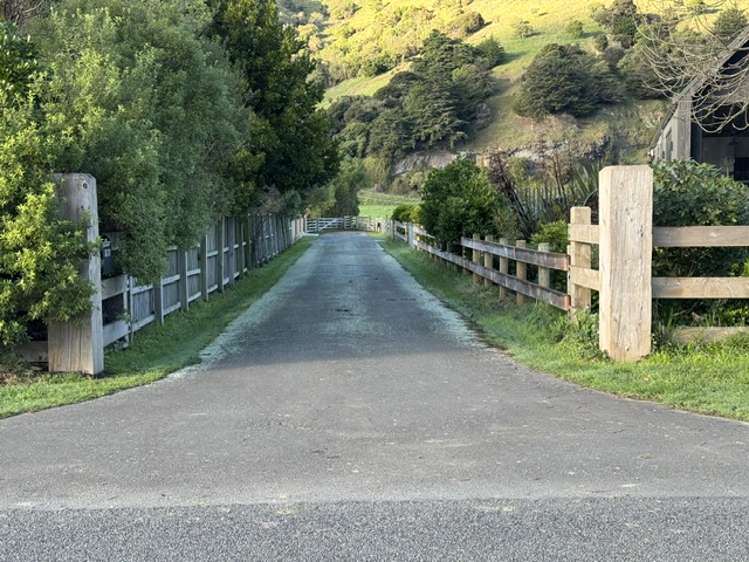 1196A Okains Bay Road_0