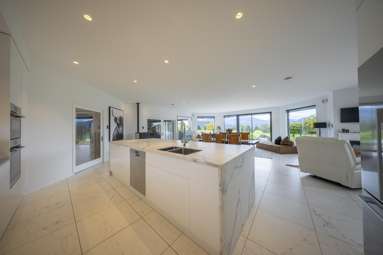 108 William Stephen Road_2