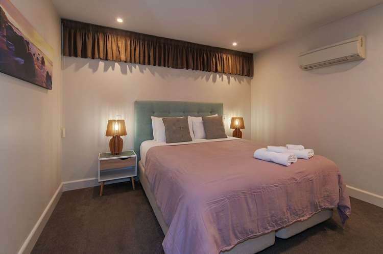 10/5 Bisley Avenue Moana_15