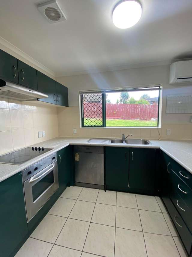69 Castlefinn Drive Weymouth_3