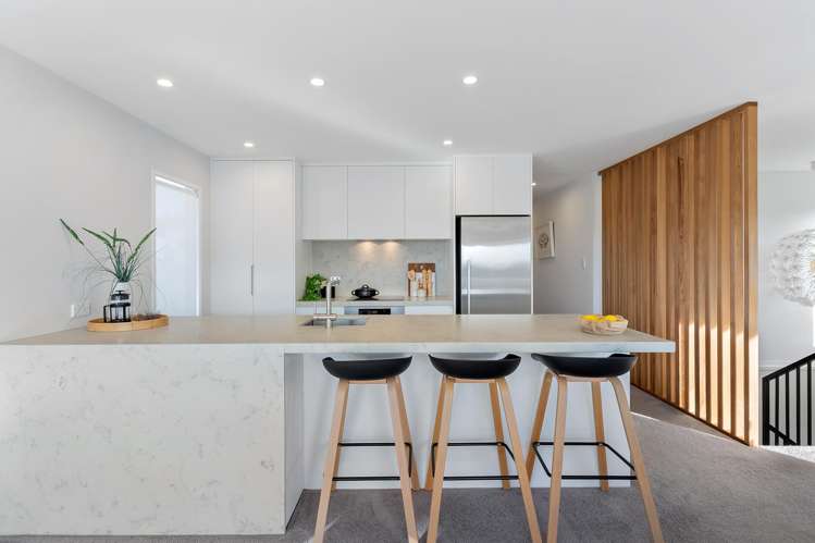 1/98 Park Rise Campbells Bay_1