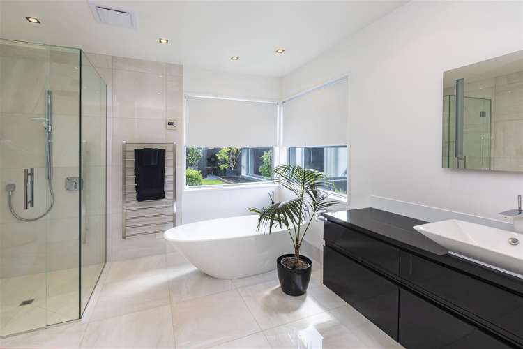 55 Applefield Court Northwood_29