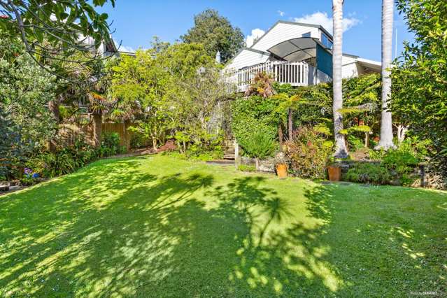 3 Poaka Place Beach Haven_1