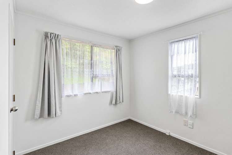 18 Forglen Place Tawa_19