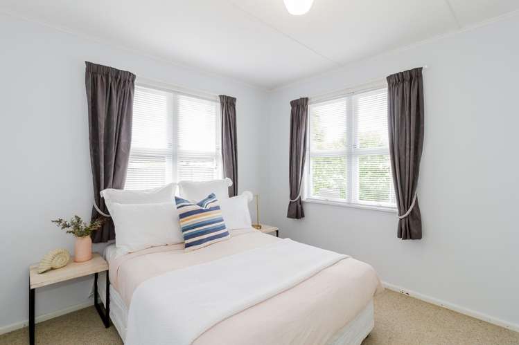 7 Eton Street Taradale_10