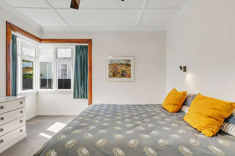 38 Palmer Crescent Silverstream_12