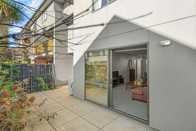 2/38 Brockworth Place Riccarton_13