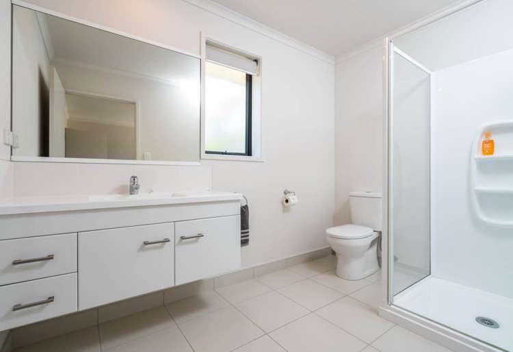 10 Karo Street Ruakaka_5