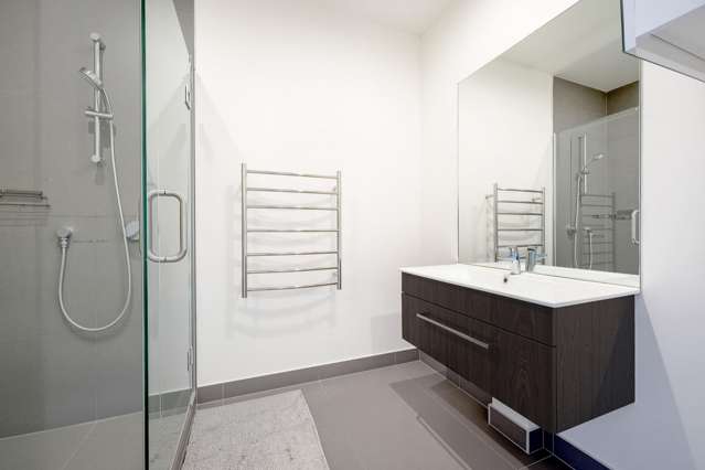 17/37 Glen Atkinson Street Saint Heliers_4