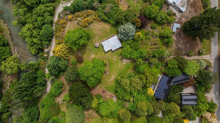 17 Whitechapel Road Arrow Junction_3