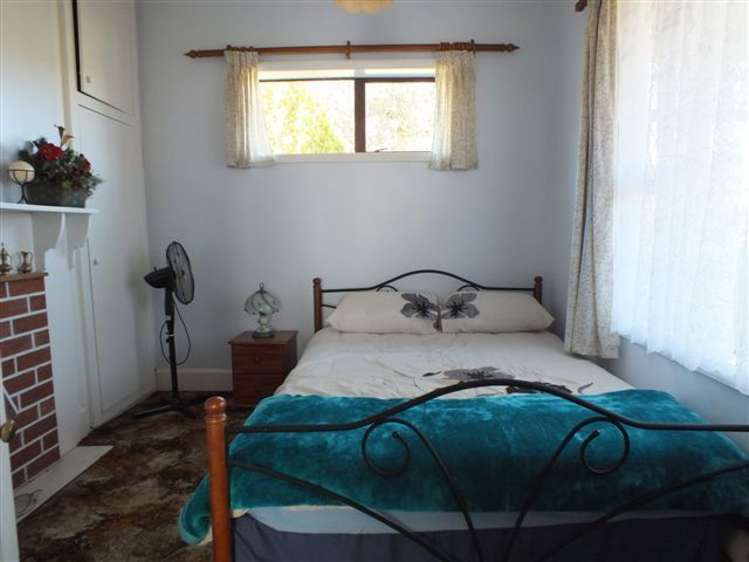 35 Davis Street Reefton_7