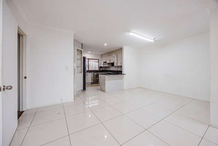 73 Rathmar Drive Manurewa_3