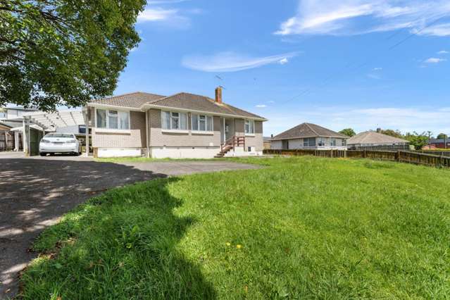 First Time on the Market in 27 Years!